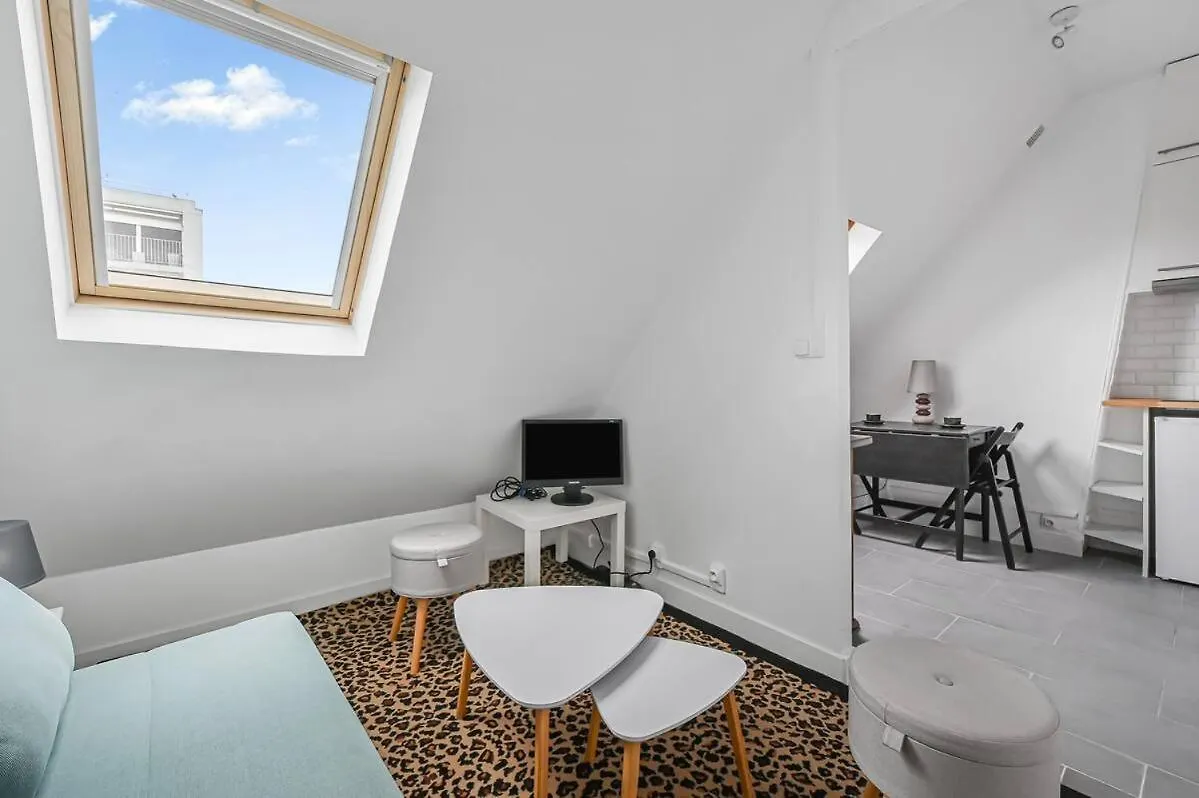 Apartment Le Perchoir Du 16E - Wifi - Studio 2 Prs